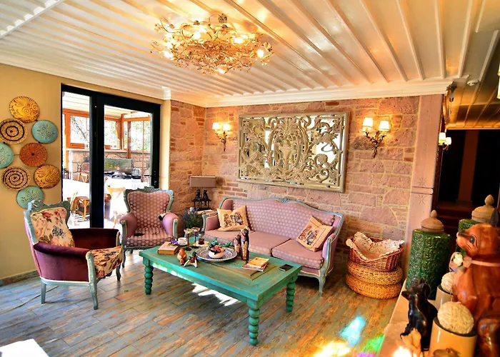 Fikretbey Konağı Otel Ayvalı