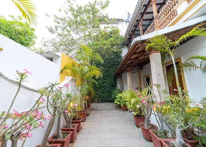Dumas Guest House Pondicherry