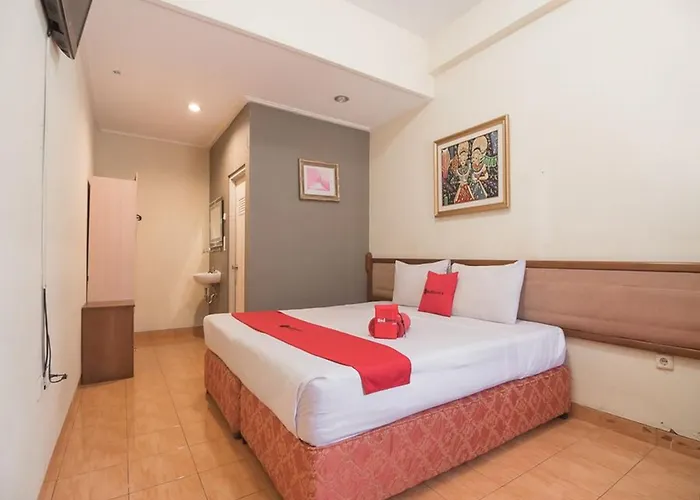 RedDoorz @ Buah Batu 3 Hotel Bandung