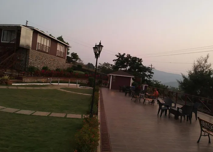 Green Velvet Resort-Near Pawna Lake Lonavala
