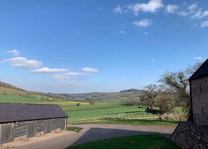 Demesne Farm Guesthouse Monmouth