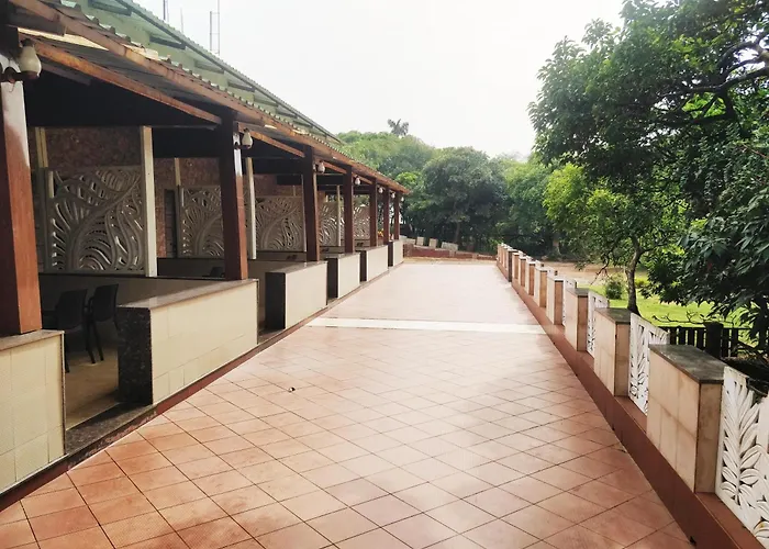 Hotel Apsara Mahabaleshwar