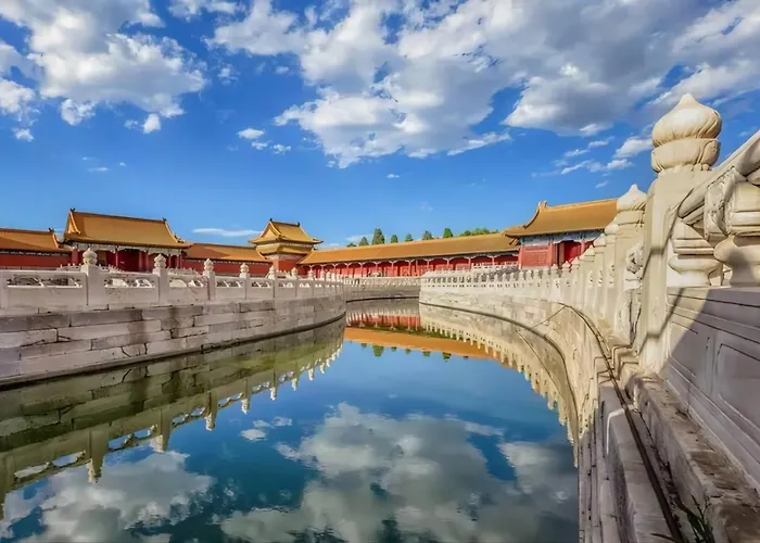 Happy Dragon Saga Hotel: Garden Terrace in City Center Beijing