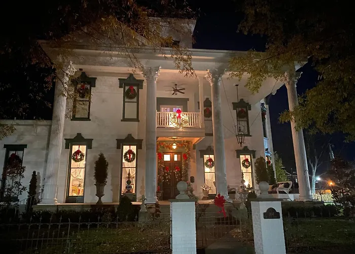 Belle Louise Historic Bed & Breakfast Paducah