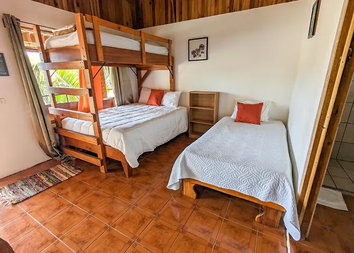 El Nido Lodge Monteverde