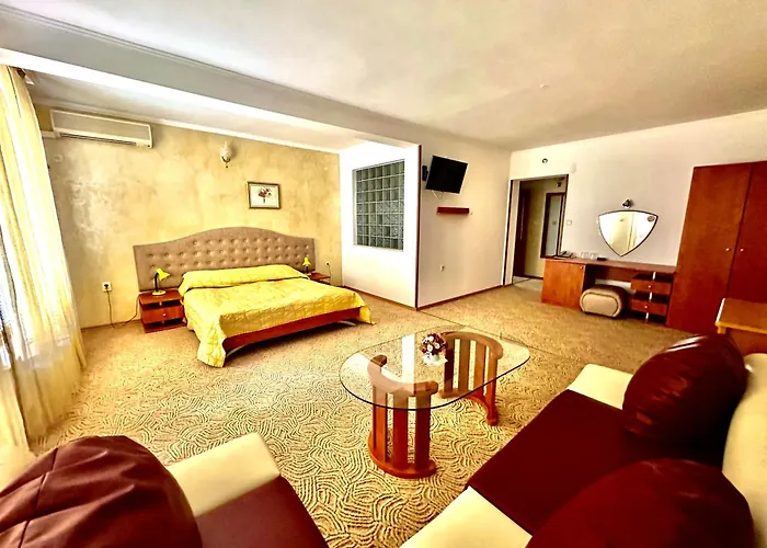 Family Hotel The Golden Fish Sosopol