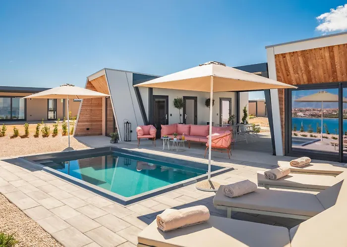 Aminess Style Camping Avalona Glamping Villas & Holiday Homes Povljana