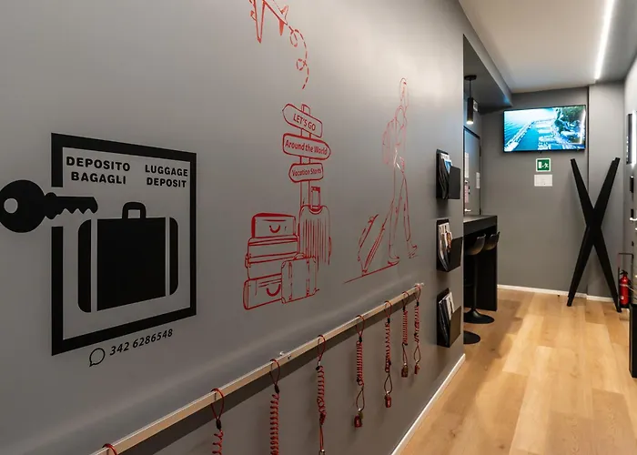 Contemporaneamente 147 - Modern&Comfort Rooms Bari