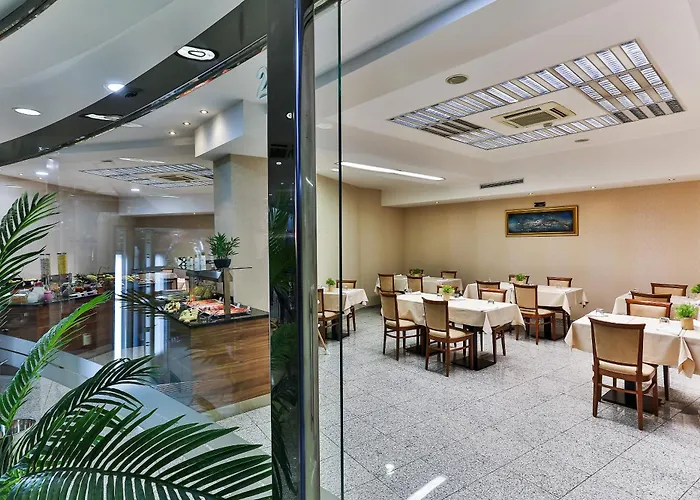 Kings Park Hotel Podgorica