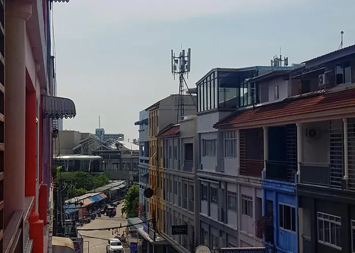 Lo Sfizio Hotel Patong
