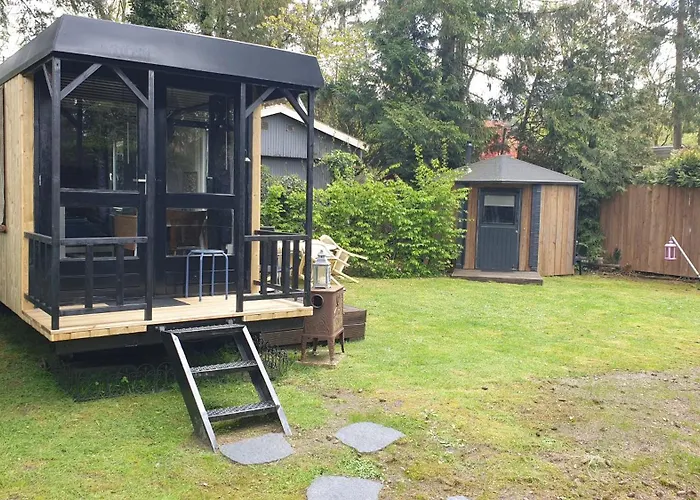 Pipowagen Bed bij Bos Hotel Putten