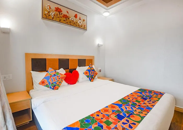 Fabhotel Prime Infantaria Comfort With Pool, Calangute Beach - 500M From Calangute Beach