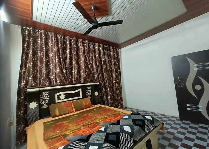 Keshav Narayan Home Stay Mathura