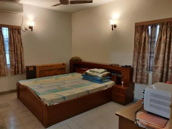 Lovely Couple Friendly Guest House Kolkata