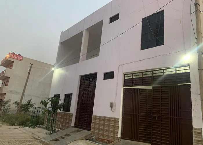 Shree Hari Kripa Dham Hotel Vrindavan
