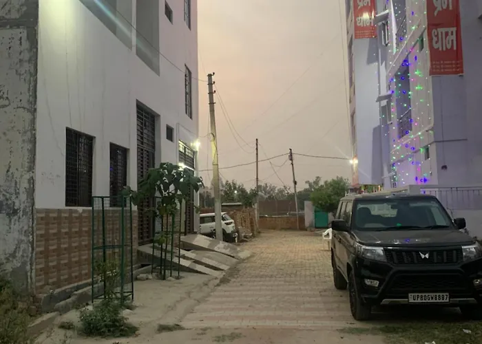 Shree Hari Kripa Dham Hotel Vrindavan