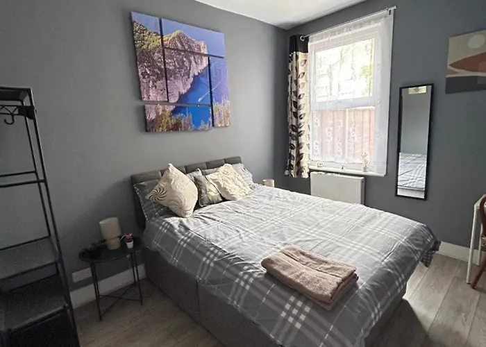 Hatton Homes: Tottenham London