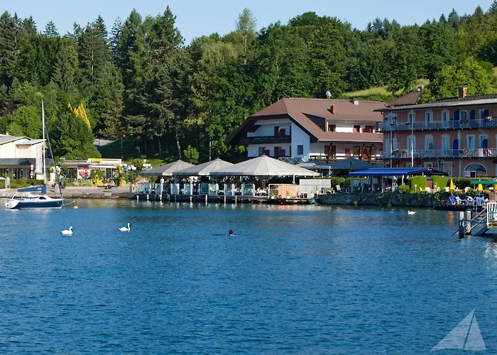Hotel-Restaurant "Veldener Traumschiff" Direkt Am See In 2Min Im Zentrum Velden am Wörthersee