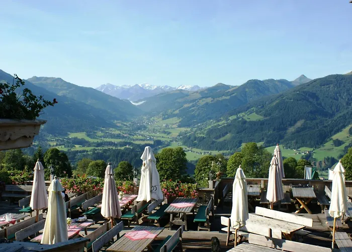 Rosis Sonnbergstuben Hotel Kitzbuhel