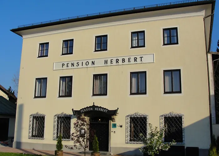 Hotel Pension Herbert Salzburg