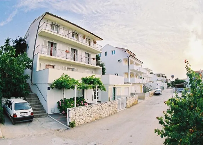 Apartments Sanja Hvar Town