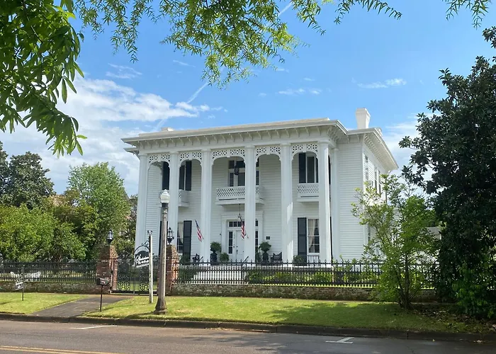 Shadowlawn Bed And Breakfast Columbus