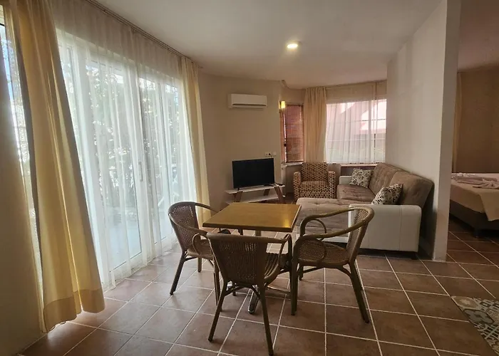 Selenya Apart Marmaris