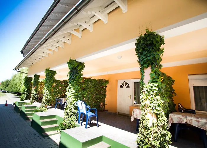 Piknik Wellness Hotel Siófok