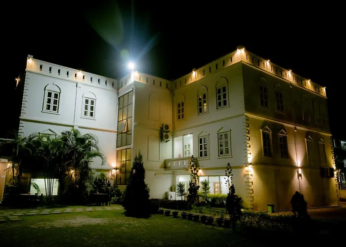 Hotel Maden Inn Itahari