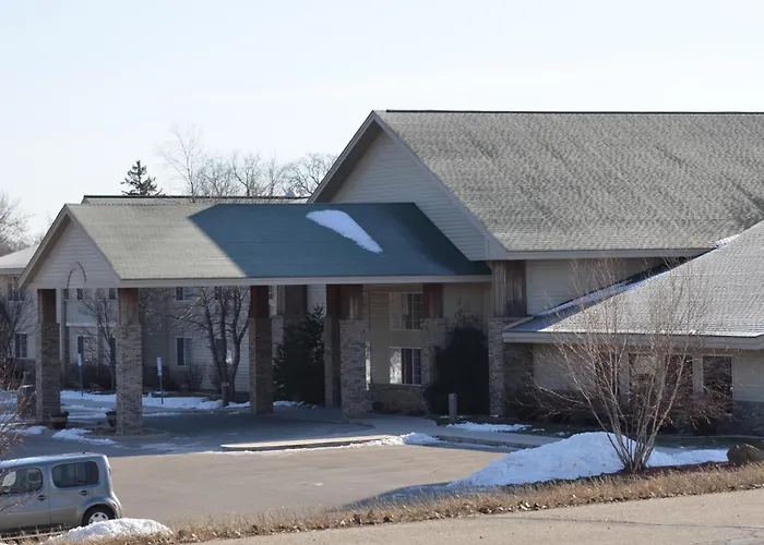Boarders Inn And Suites By Cobblestone Hotels - Fayette