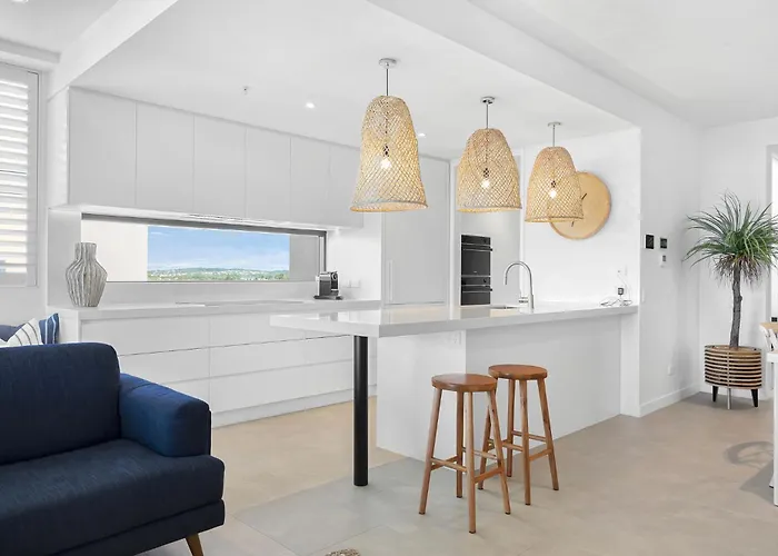 Seanna Residences Bokarina Beach Kawana Waters
