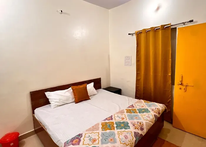 K V Guest House Varanasi