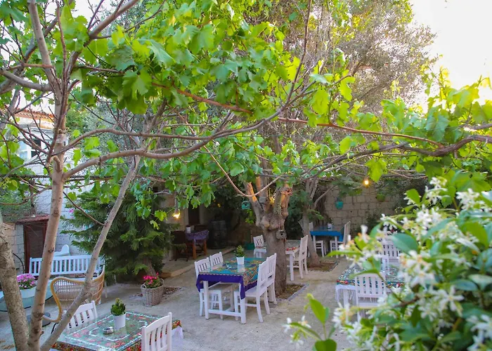 Alaçatı Kiyikiyi Butik Otel