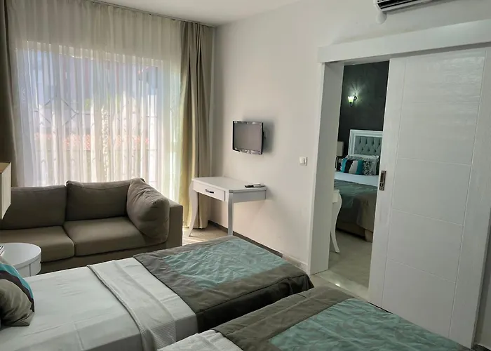 Tiana Beach Resort Turgutreis