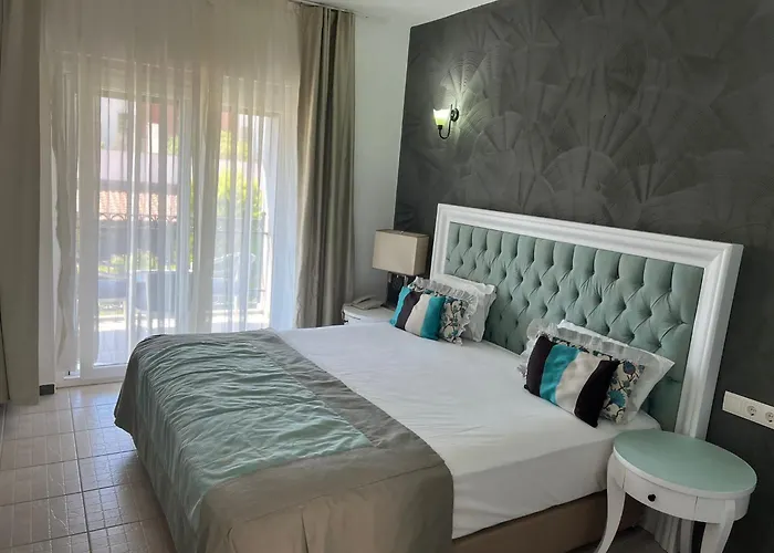 Tiana Beach Resort Turgutreis