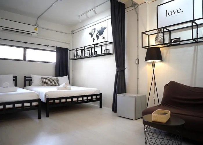 Hidden Habitat - Design Guesthouse Bangkok