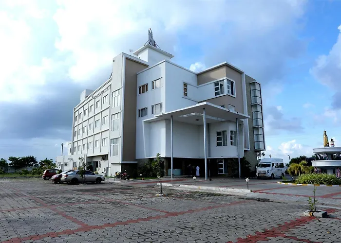Hotel Queens Inn Velankanni