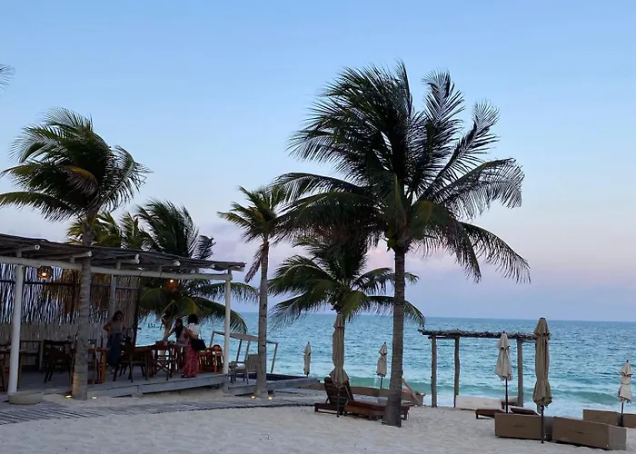 Punta Blanca Beach House Cancún