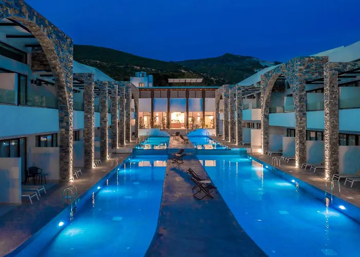 Cavo Di Suites Kalamákion