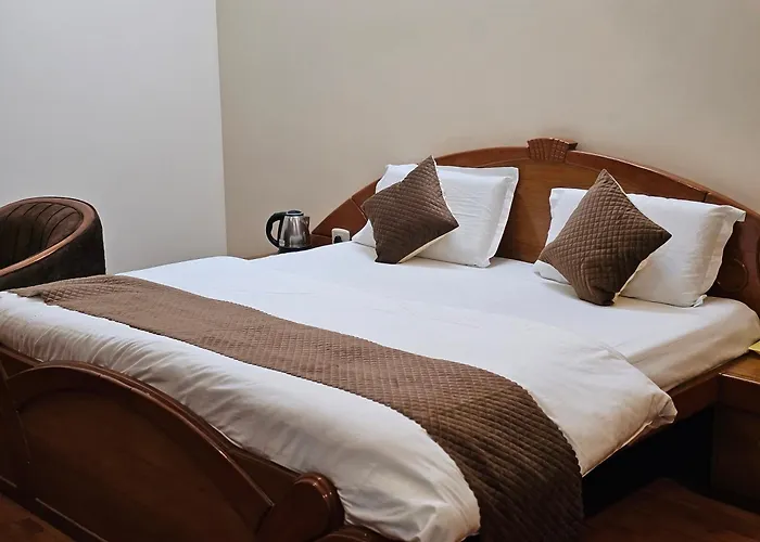 Hotel City Heart Chamba 