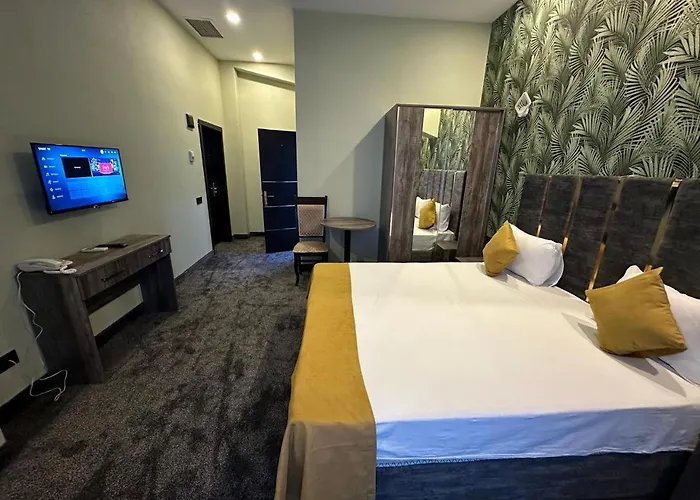 Sunrise Hotel Bakü