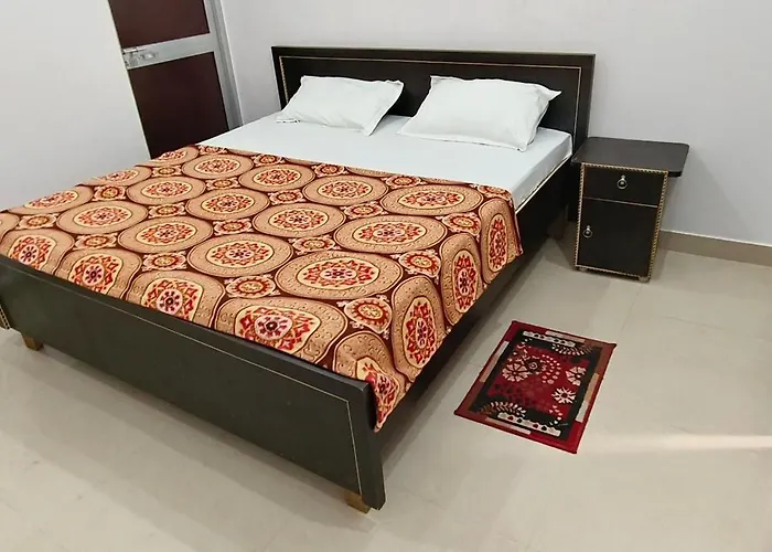 Maa Kaushalya Guest House In Ayodhya