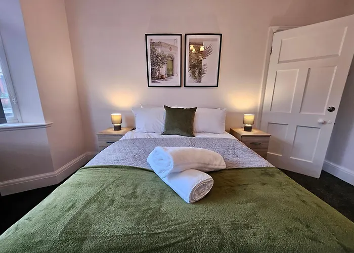 Brunswick Park Shared House Hotel Wednesbury