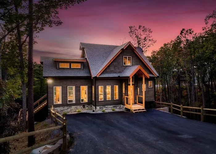 Hawk Mountain Modern Lodge Lux Fam Friendly Cabin Sevierville