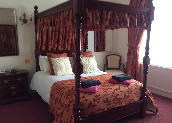 The Bell Hotel Winslow