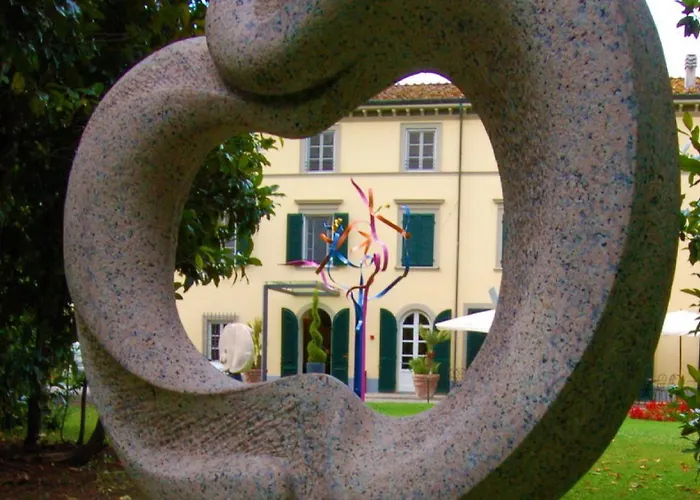 Hotel Hambros - Il Parco In Villa Banchieri Lucques