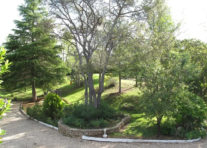 Résidence Miro, gîtes climatisés avec piscine et tennis Les Arcs-sur-Argens