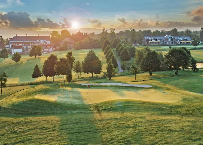 Gut Heckenhof Hotel&Golfresort an der Sieg GmbH&Co. KG Eitorf