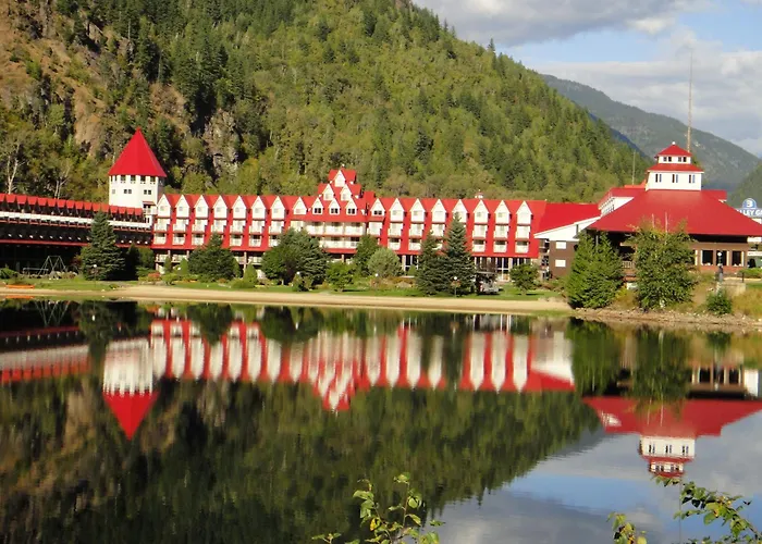 Three Valley Lake Chateau Revelstoke