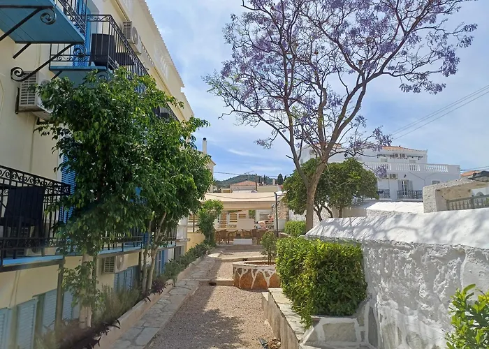 Villa Margarita Spetses Town
